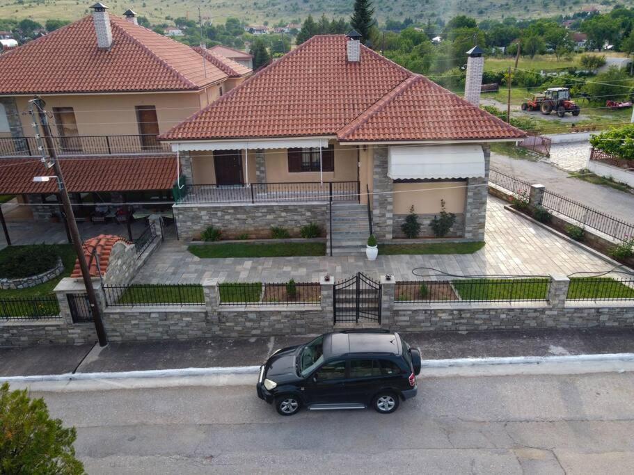 Βίλα για όλες τις εποχές του χρόνου Κοζάνη Εξωτερικό φωτογραφία
